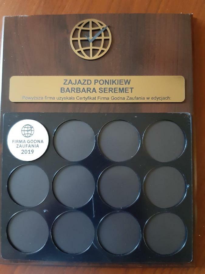 Zajazd Ponikiew - Noclegi Вадовице Екстериор снимка